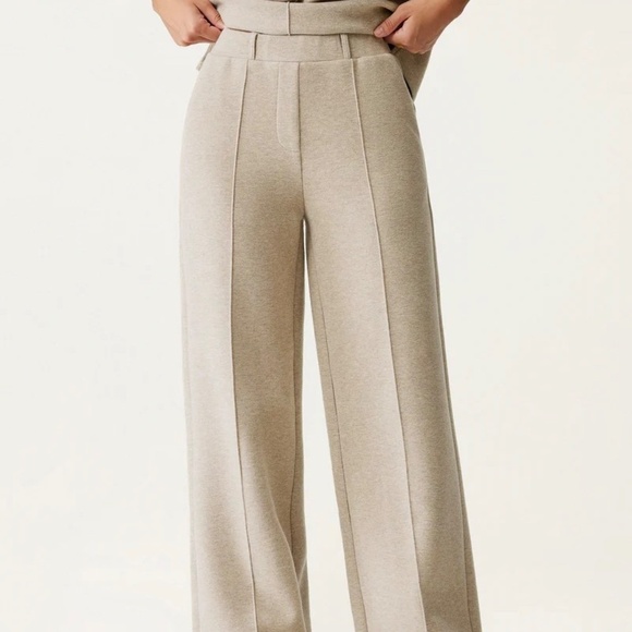 OGL High Waisted Straight Leg Pull On Pant - Black XS - Picture 6 of 13